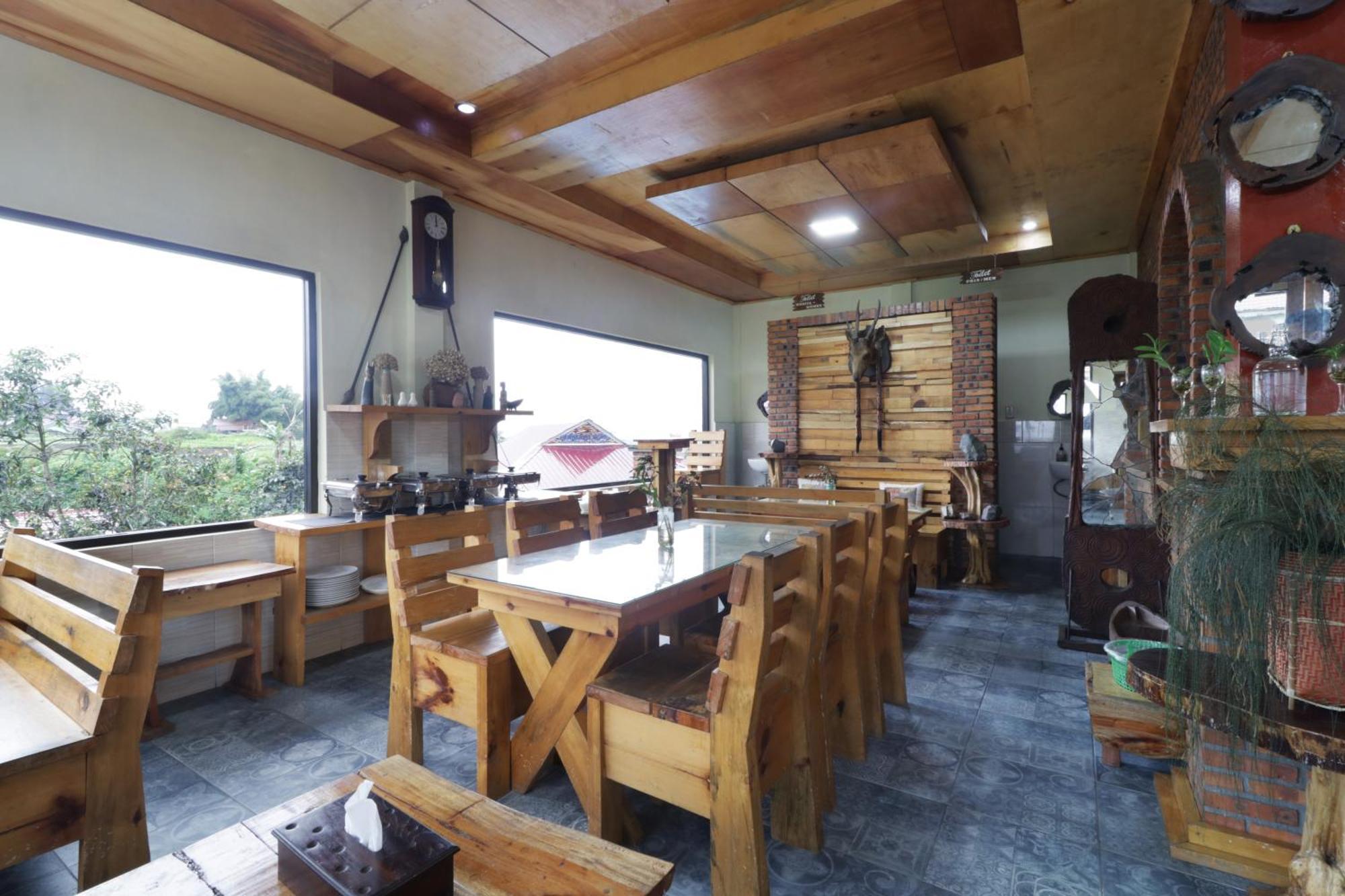 Alloyna Country Cottage Brastagi Берастаги Екстериор снимка