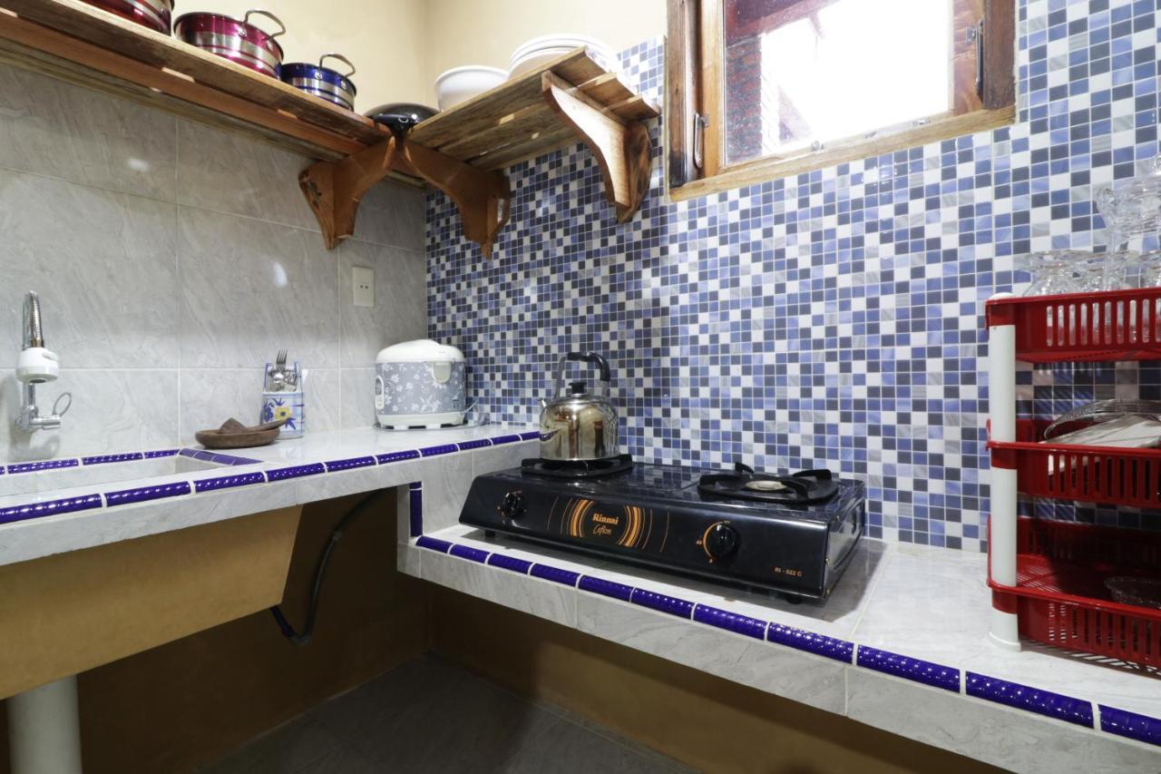 Alloyna Country Cottage Brastagi Берастаги Екстериор снимка