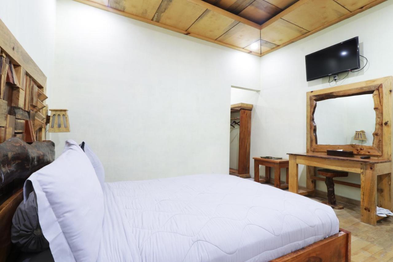 Alloyna Country Cottage Brastagi Берастаги Екстериор снимка